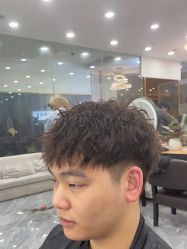-藤野造型烫染·漂发