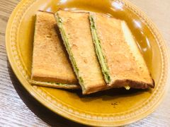 咖椰吐司-HELLO 27 意面·沙拉·帕尼尼