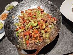 仔姜小炒黄牛肉-炊江南·上海菜(国展华漕店)
