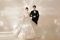 -全城热恋璀璨婚纱摄影(国贸总店)