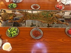 -巴山一绝烤全羊(三圣乡刘家花园店)