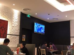 -必胜客(东大桥店)