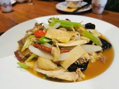 -天山集市(和家乐广场店)