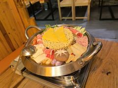 -恩你小木屋·韩式料理(假日广场店)