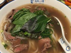 -美奈小馆·越南料理(中航城君尚购物中心店)