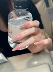 -赢韵美甲美睫瑞士净斑中心