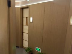 -耳湾躺式采耳SPA馆(保利五月花店)