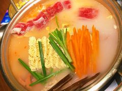 -春熙台韩国料理·章鱼肥牛(西丽店)