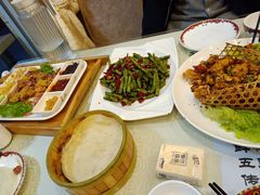 -肘子酥·天津菜·特色捞面(德云社店)