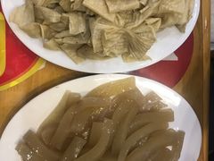 -榕江牛瘪牛肉火锅