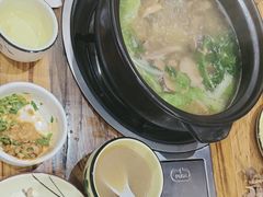 -菌之家·专业纯野生菌火锅·特色炒菌