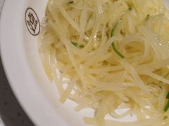 -江渔儿酸菜鱼(奥园广场金发购物中心店)