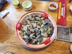 -阿婆情腊排骨火锅(忠义店)