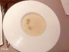 法式蜗牛汤-戈雅法餐厅(世界城广场店)