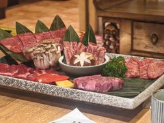 -炼火烤肉店