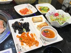 -青松馆韩国料理(香港中路佳世客店)