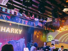 -鲨鱼美式餐厅酒吧Sharky