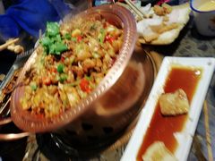 -沪小二炭火蛙锅(淮海中路美食不夜城店)