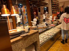 -怡咖啡海鲜自助餐厅(浦东香格里拉店)