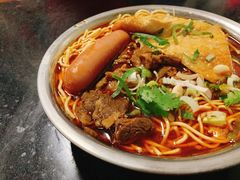 -薛记襄阳香辣牛肉面(平安路店)