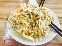 -陈记老七手擀面(哈西万达广场店)