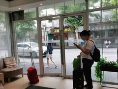 -如家酒店(上海外滩南京路人民广场地铁站店)
