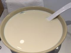 无糖豆浆-弄堂咪道-饭香·面香·馄饨香(兴梅店)