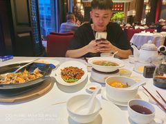 秘制砂锅大鱼头-炳胜品味(海印总店)