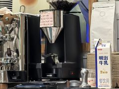 -沁屋面包店(人民东路店)