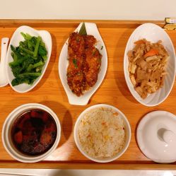 点击看大图 -爱妈月子会所(汕樟总店)