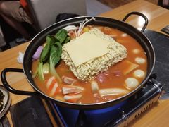 年糕火锅-源味屋韩式火锅&炸鸡(鼎城当代商城店)
