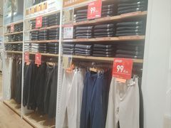 -优衣库(昆明爱琴海购物公园店)