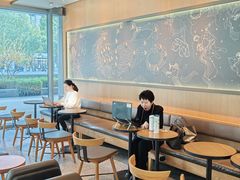 -星巴克(南京孵鹰大厦店)