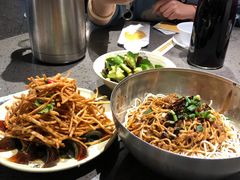 -一棠龙虾•王牌虾球(楚河汉街店)
