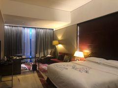 -广州天河希尔顿酒店