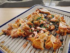 去骨的三黄鸡被压扁炙烤-苦尽酒馆·川菜(鼓楼店)