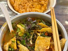 -丽丽三鲜螺蛳粉(田林路店)