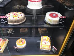 -红跑车蛋糕世界(清江路店)