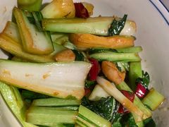 -洞庭土菜小炒馆(易发广场店)