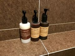 -西安大雁塔科技大学地铁站亚朵酒店