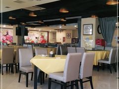 大堂-金杏·粘卷子 烤鸭 农家菜