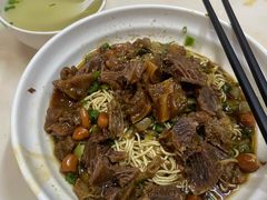 -阿阳牛腩腌面店