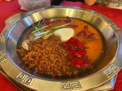 -山城年华老火锅(玉林店)