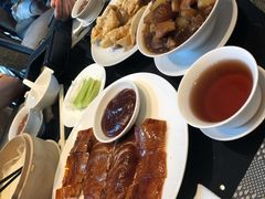 金陵片皮鸭-夏宫中餐厅(静安香格里拉店)