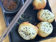 -香山胡记吴江路生煎(灵山路店)