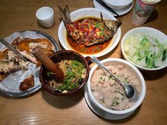 -费大厨辣椒炒肉(万家丽一店)