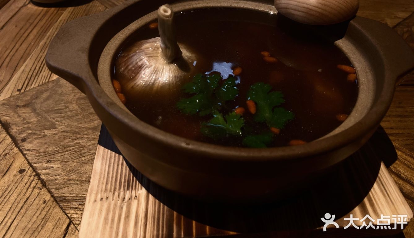 这边kitchen拿下了一片厂房，大搞作