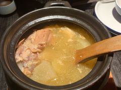 -绿茶餐厅(西湖银泰百货店)