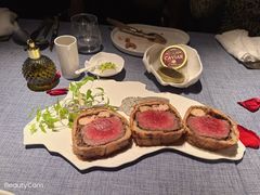 -弦月窗LUNETTE BY AMANDA(复兴路店)