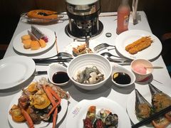 -领鲜活海鲜榴莲自助火锅(东门店)